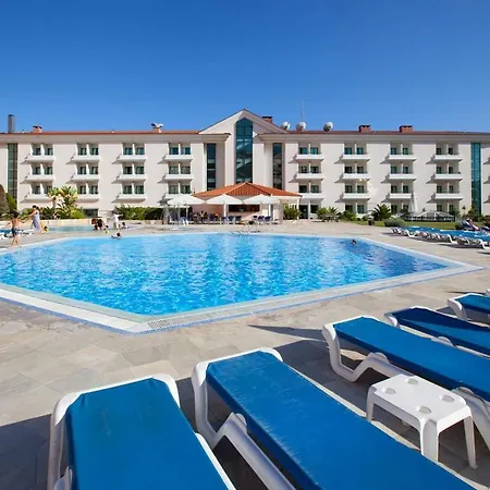 Carcavelos Near The Beach Apartment *
