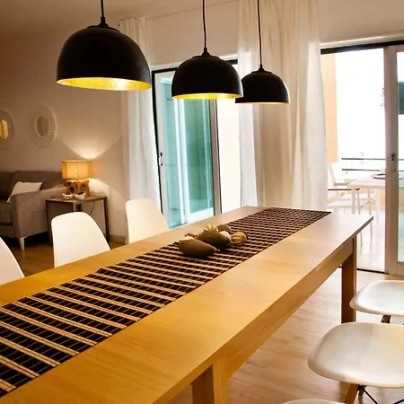 Apartment Carcavelos Near The Beach Carcavelos (Lisbon)