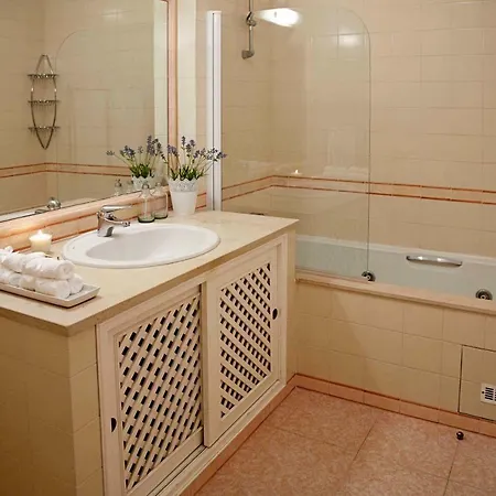Apartment Carcavelos Near The Beach *
